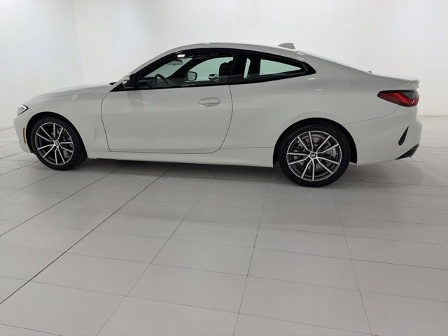 Certified 2023 BMW 430i xDrive Coupe w/ Convenience Package image 2