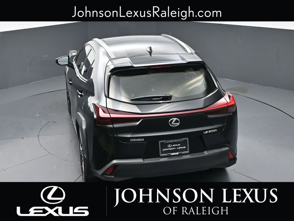 New 2026 Lexus UX 300h FWD image 26