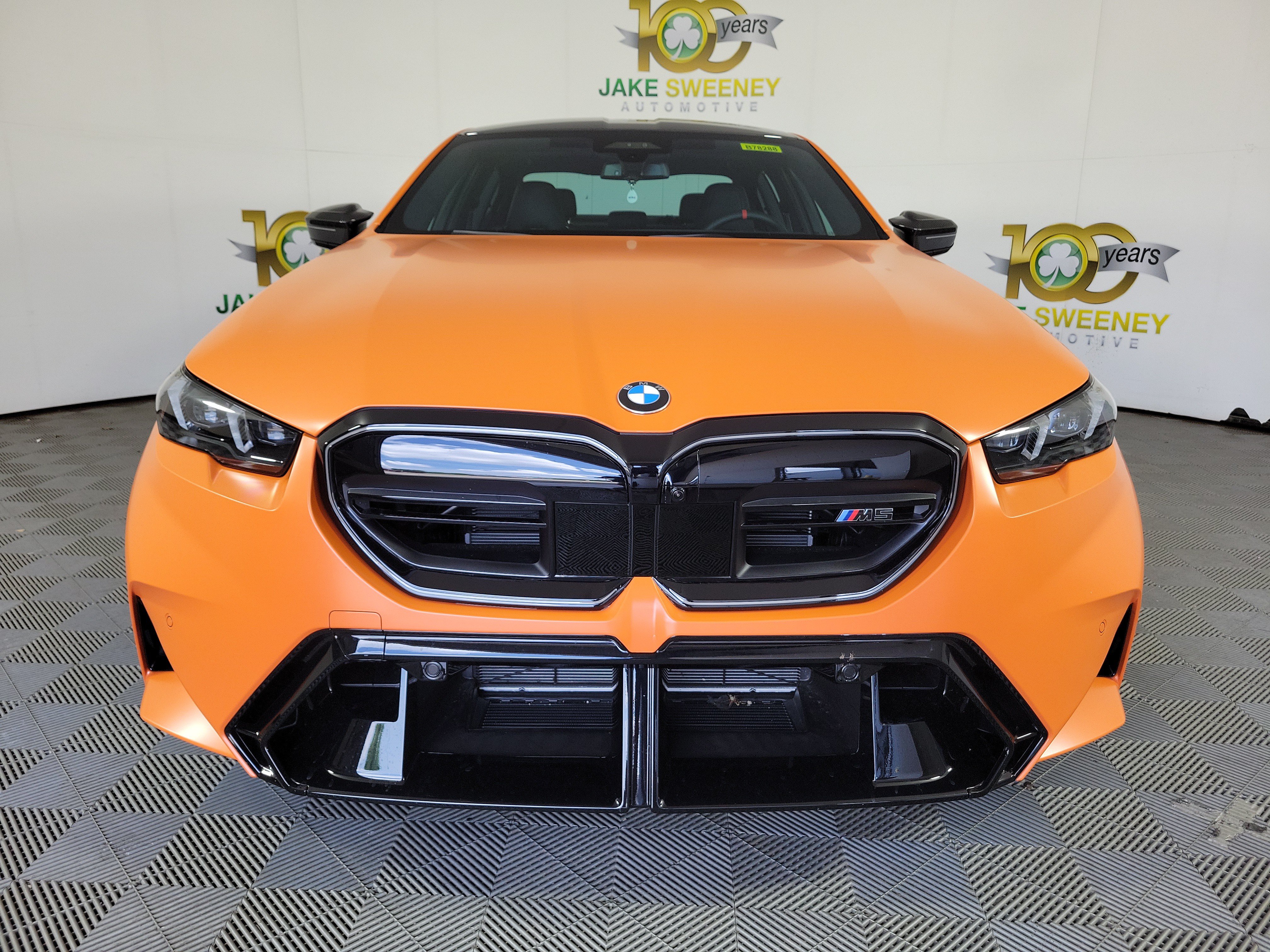 Used 2026 BMW M5 w/ Carbon Package AWD/4WD image 2