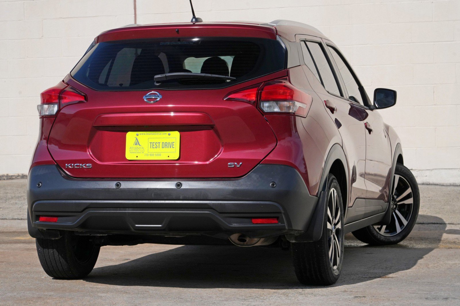 Used 2020 Nissan Kicks SV FWD image 4