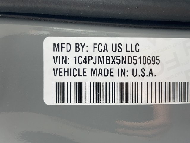 Used 2022 Jeep Cherokee Trailhawk w/ Sun, Sound & Nav Group AWD/4WD image 32