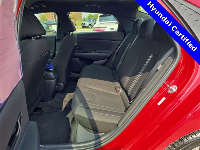 Certified 2025 Hyundai Elantra Sport image 21