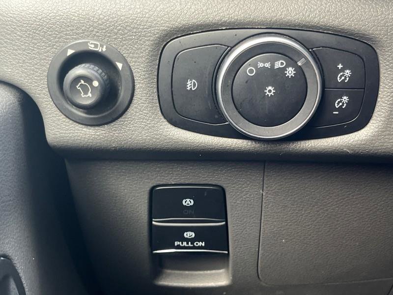Used 2023 Ford Transit 350 XLT image 27