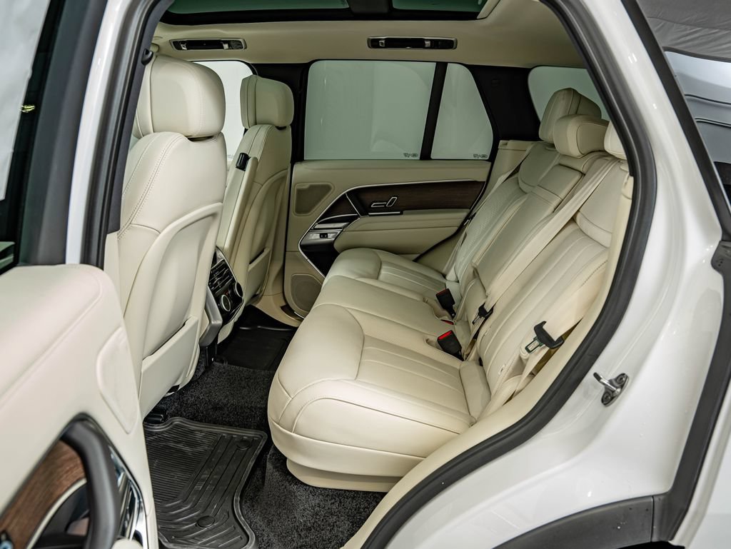 New 2026 Land Rover Range Rover SE AWD/4WD image 31