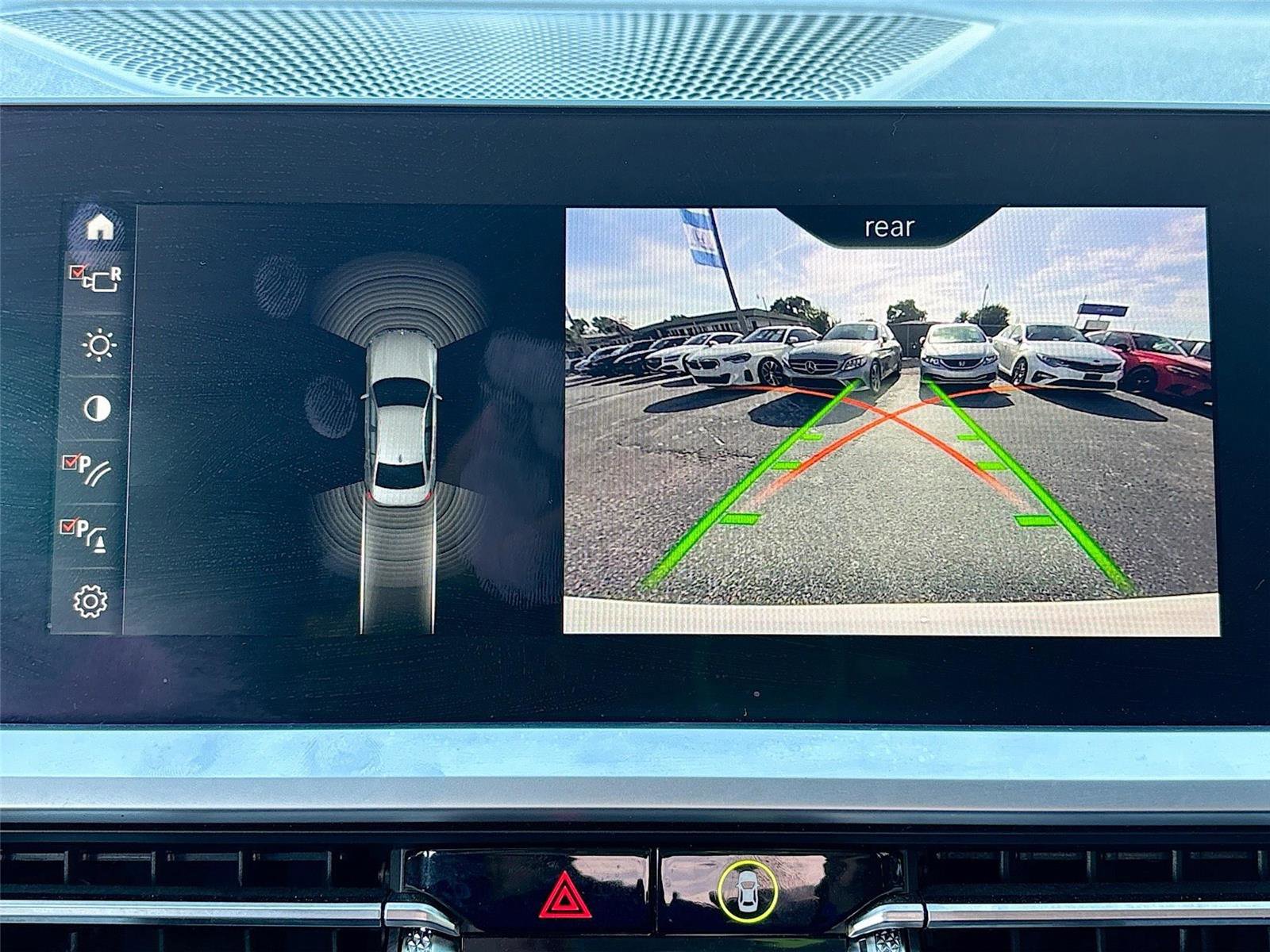 Used 2020 BMW 330i Sedan w/ Convenience Package image 16