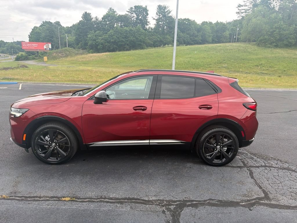 Used 2023 Buick Envision Essence w/ Technology Package I AWD/4WD image 5