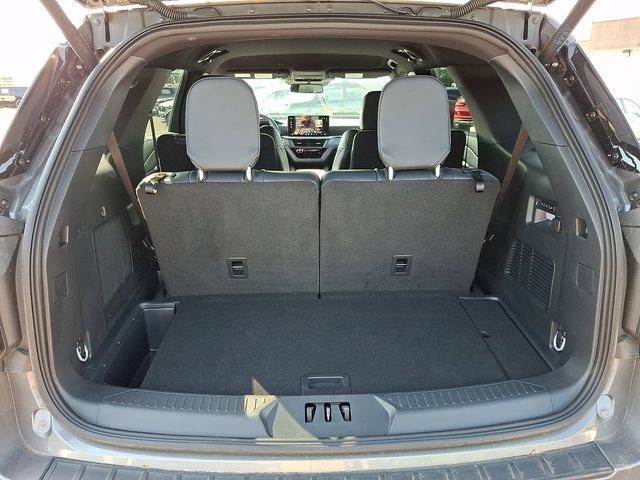 Used 2025 Ford Explorer ST AWD/4WD image 30
