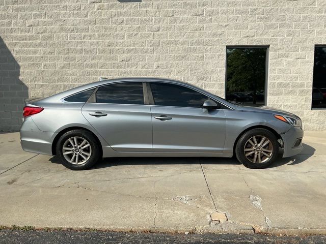 Used 2016 Hyundai Sonata SE FWD image 10