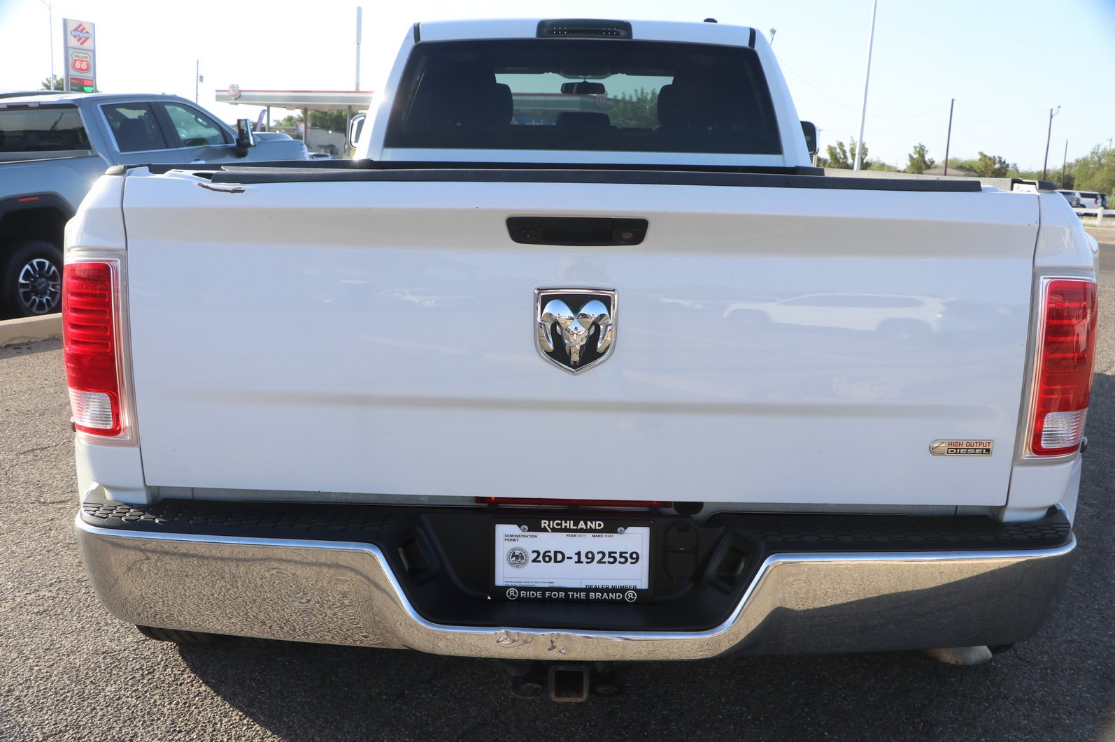 Used 2011 RAM 3500 ST w/ ST Popular Equipment Group RWD image 6