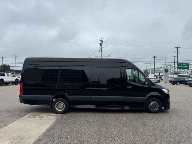 Used 2023 Mercedes-Benz Sprinter 3500 image 6