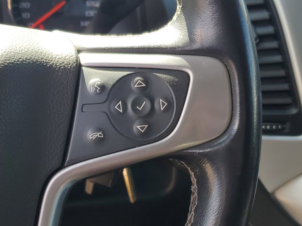 Used 2020 GMC Yukon XL SLE w/ SLE Value Package image 15