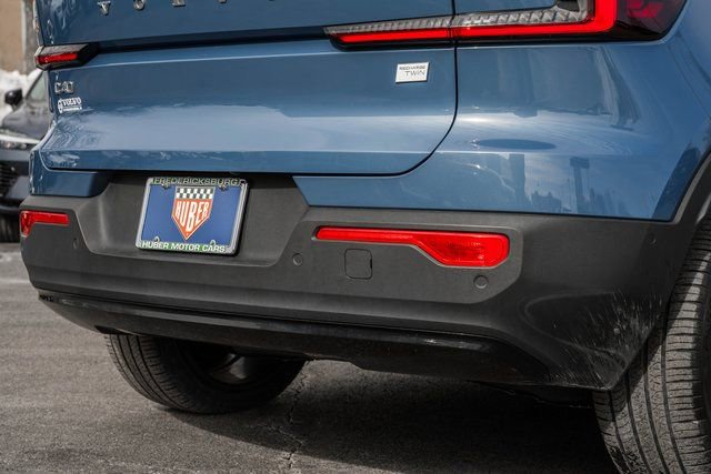 Used 2022 Volvo C40 P8 Recharge Ultimate image 9