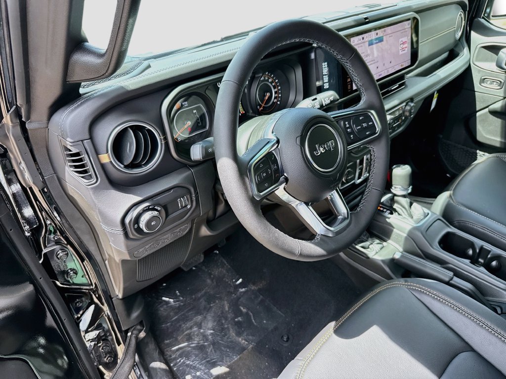 New 2027 Jeep Wrangler Unlimited Sahara AWD/4WD image 9