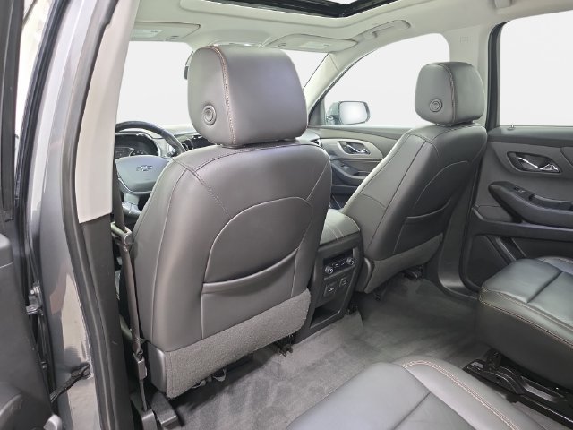 Used 2020 Chevrolet Traverse RS w/ LPO, Floor Liner Package AWD/4WD image 12