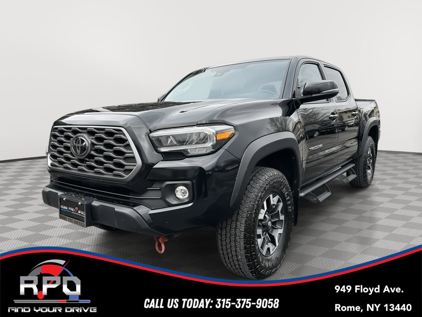 Used 2021 Toyota Tacoma TRD Off-Road w/ TRD Premium Off Road Package AWD/4WD image 1