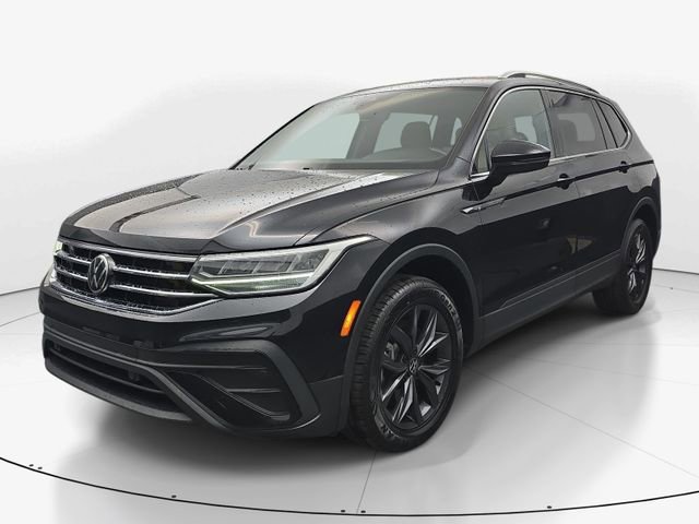 Used 2023 Volkswagen Tiguan SE FWD image 6