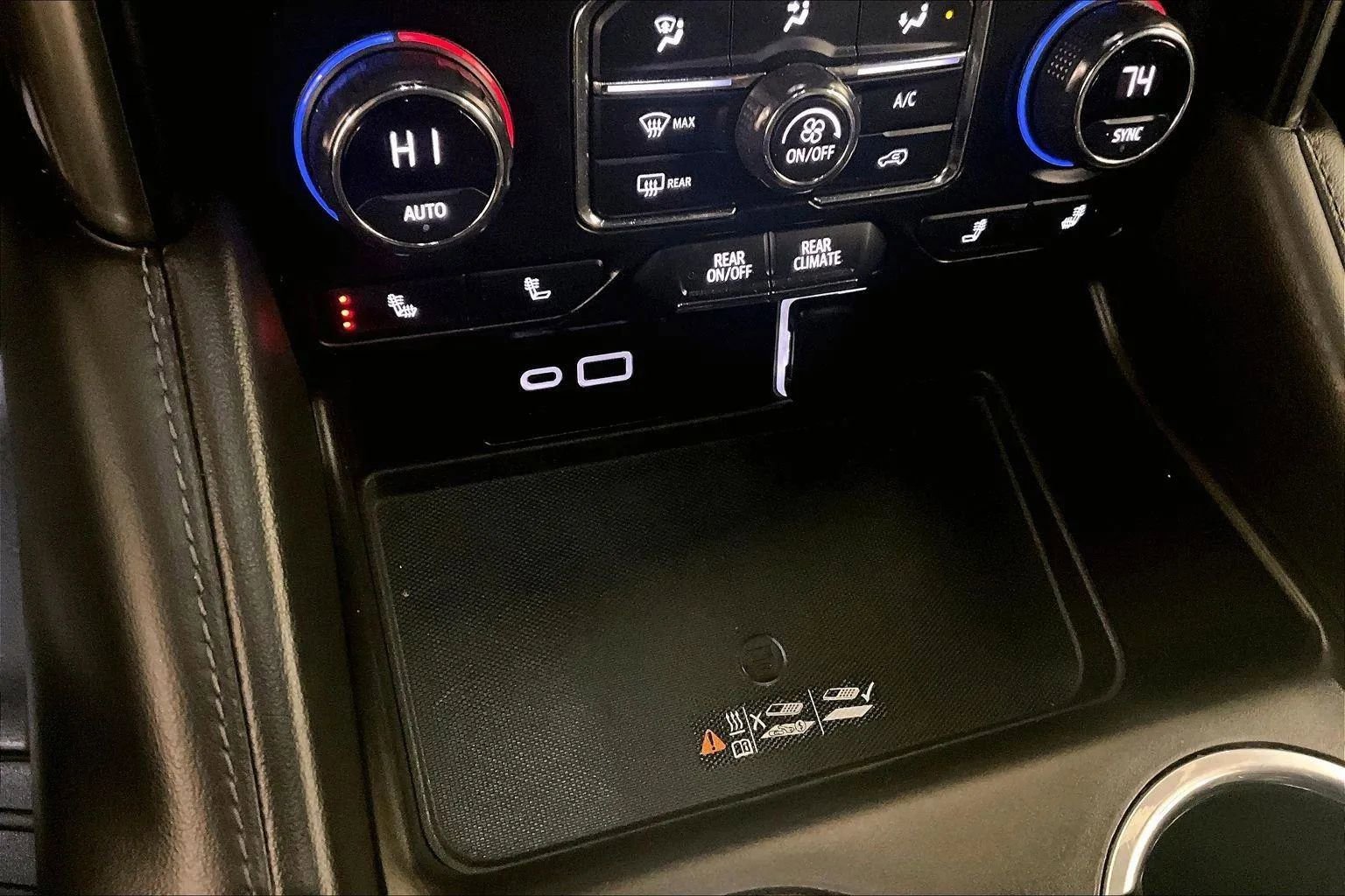 Used 2021 Chevrolet Tahoe Z71 image 32