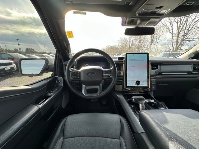 Used 2024 Ford F150 Lightning Lariat image 16