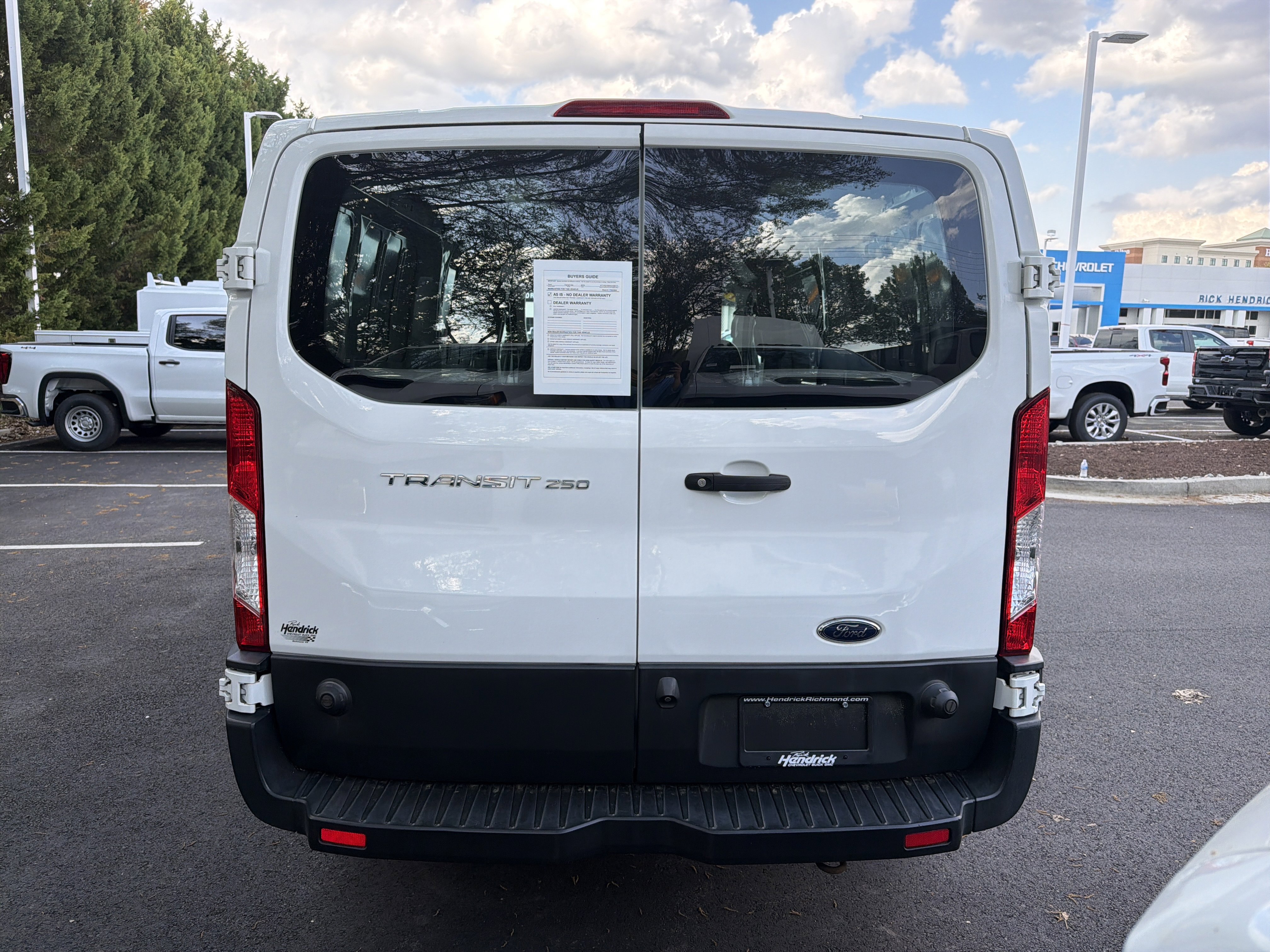Used 2019 Ford Transit 250 148 Low Roof image 9
