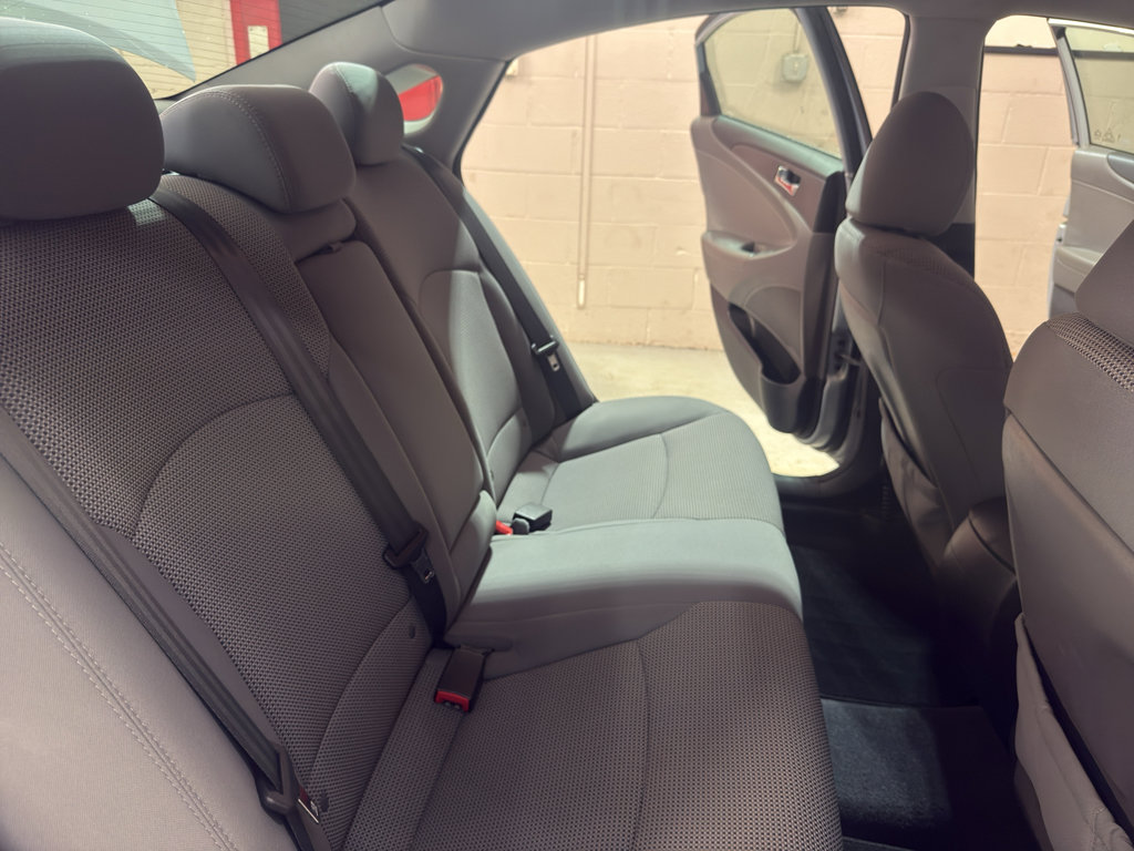 Used 2013 Hyundai Sonata GLS w/ Popular Equipment Pkg image 24