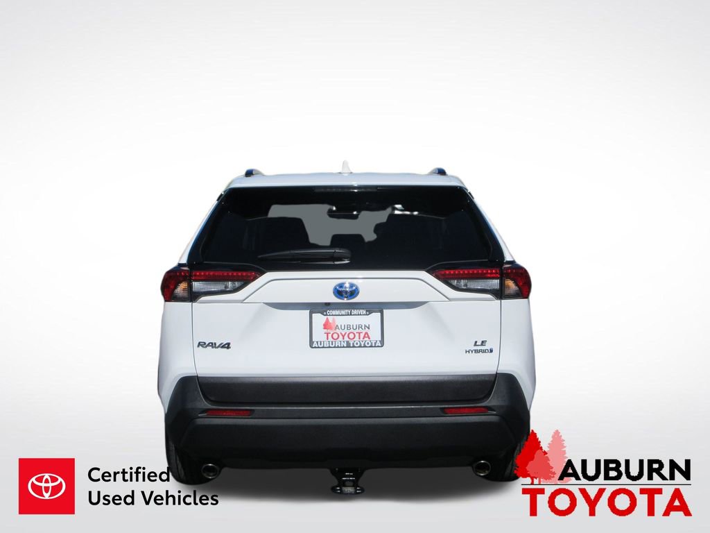 Certified 2024 Toyota RAV4 LE AWD/4WD image 7