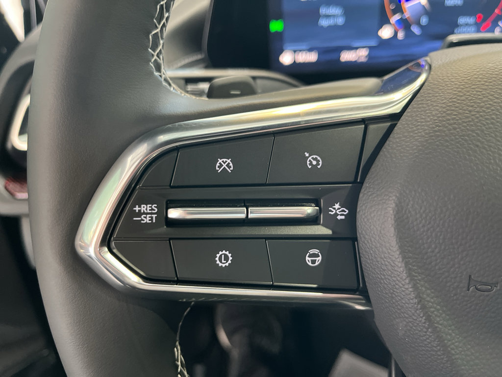 New 2026 Chevrolet Traverse Z71 w/ Enhanced Driving Package AWD/4WD image 19
