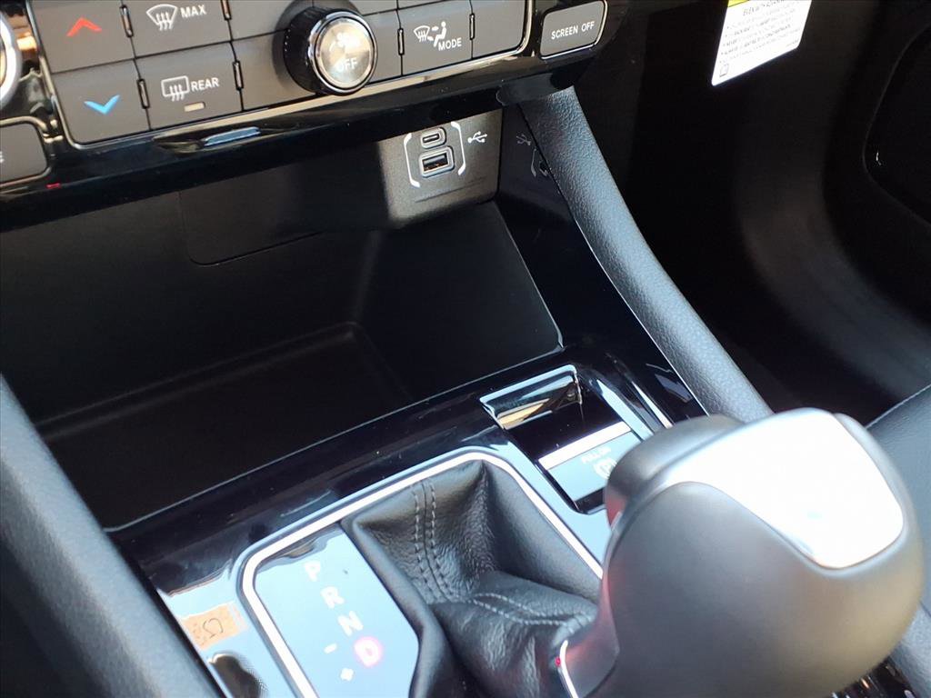 New 2026 Jeep Compass Latitude image 30