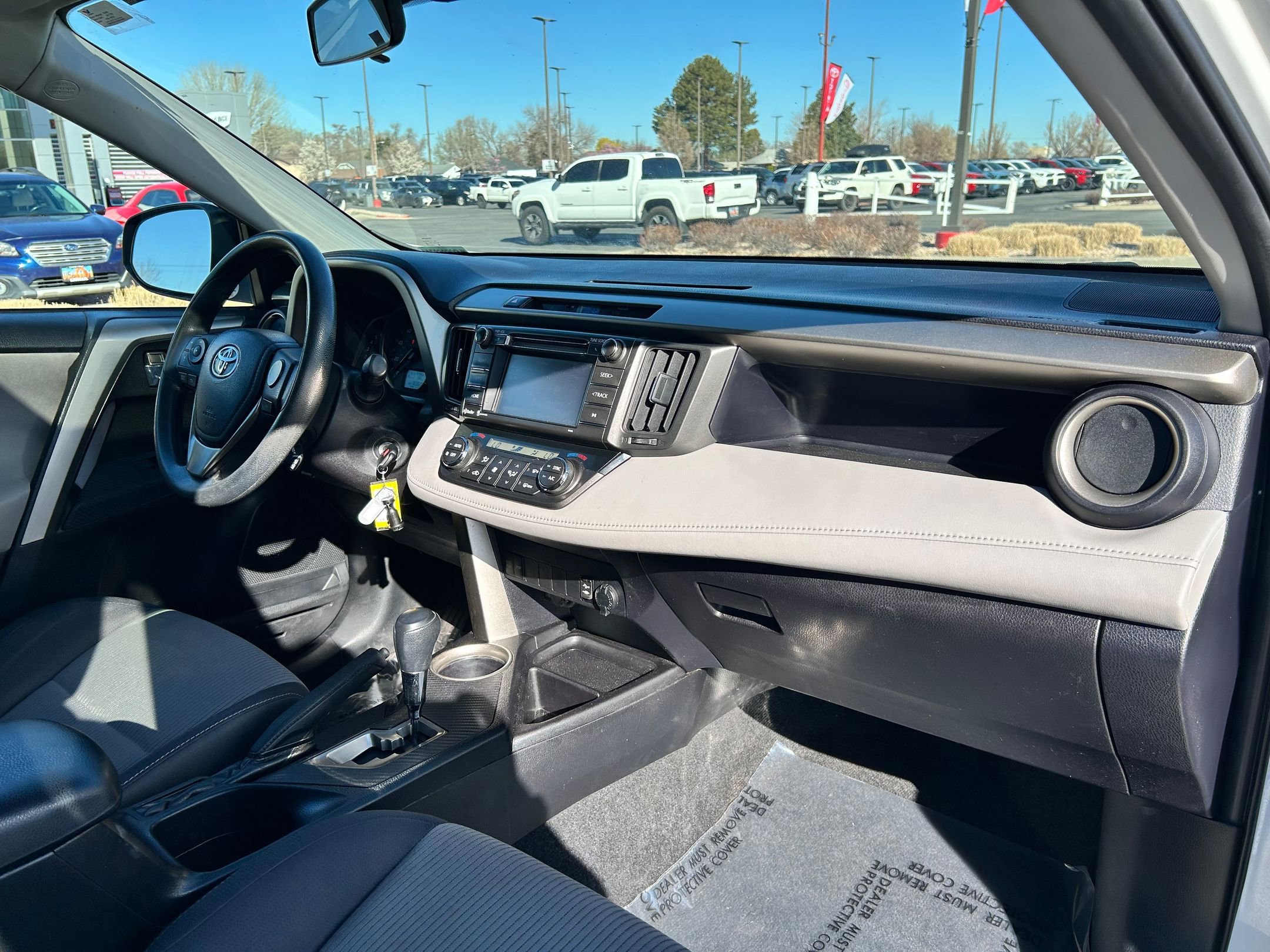 Used 2015 Toyota RAV4 XLE image 27