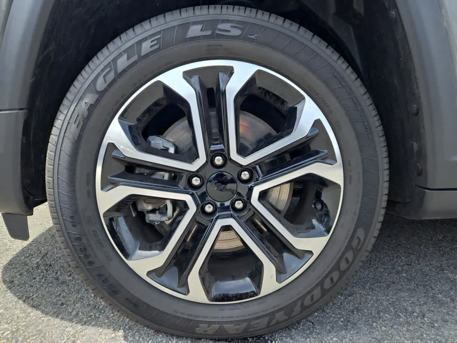 Used 2024 Jeep Compass Limited AWD/4WD image 20