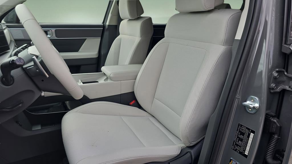 New 2026 Hyundai Santa Fe SE FWD image 14