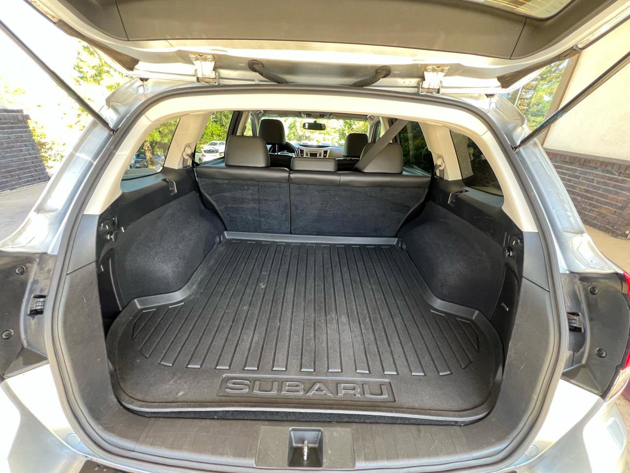 Used 2013 Subaru Outback 2.5i Limited w/ Popular Pkg 1B AWD/4WD image 21