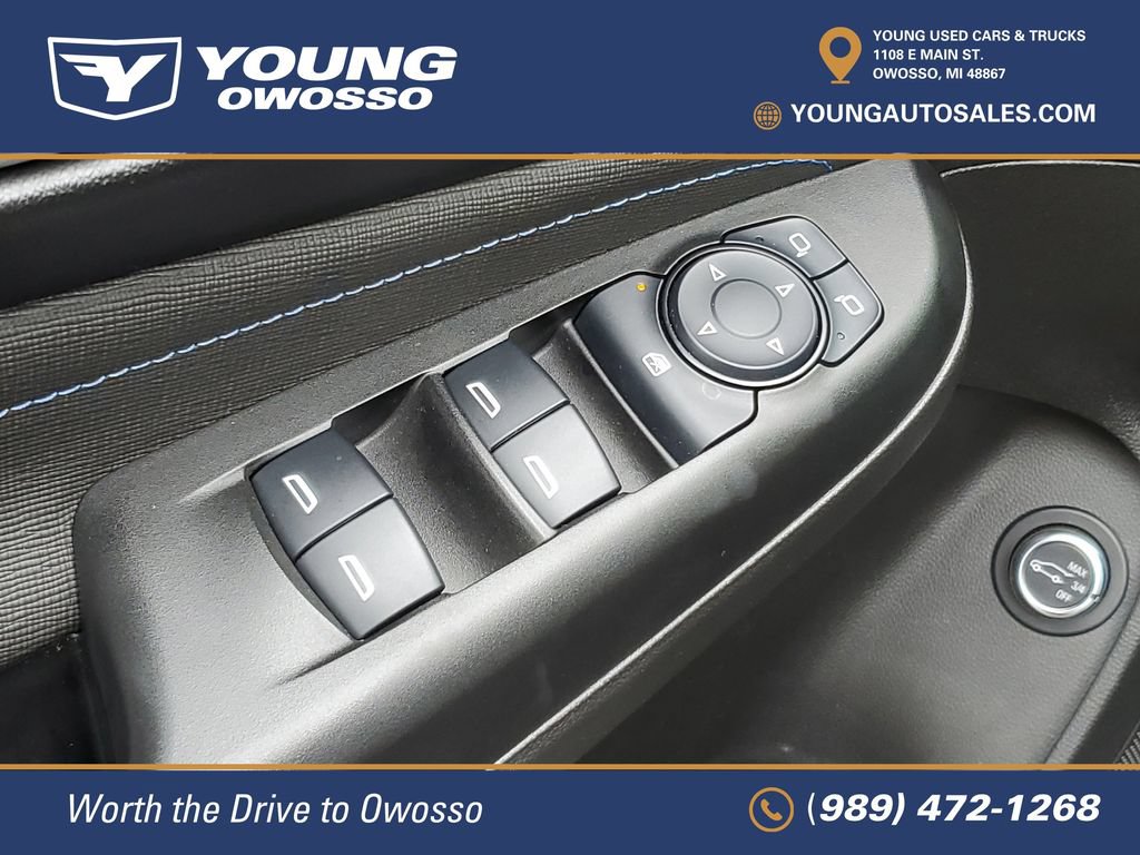 Used 2025 Buick Envista Sport Touring w/ Experience Buick Package FWD image 24