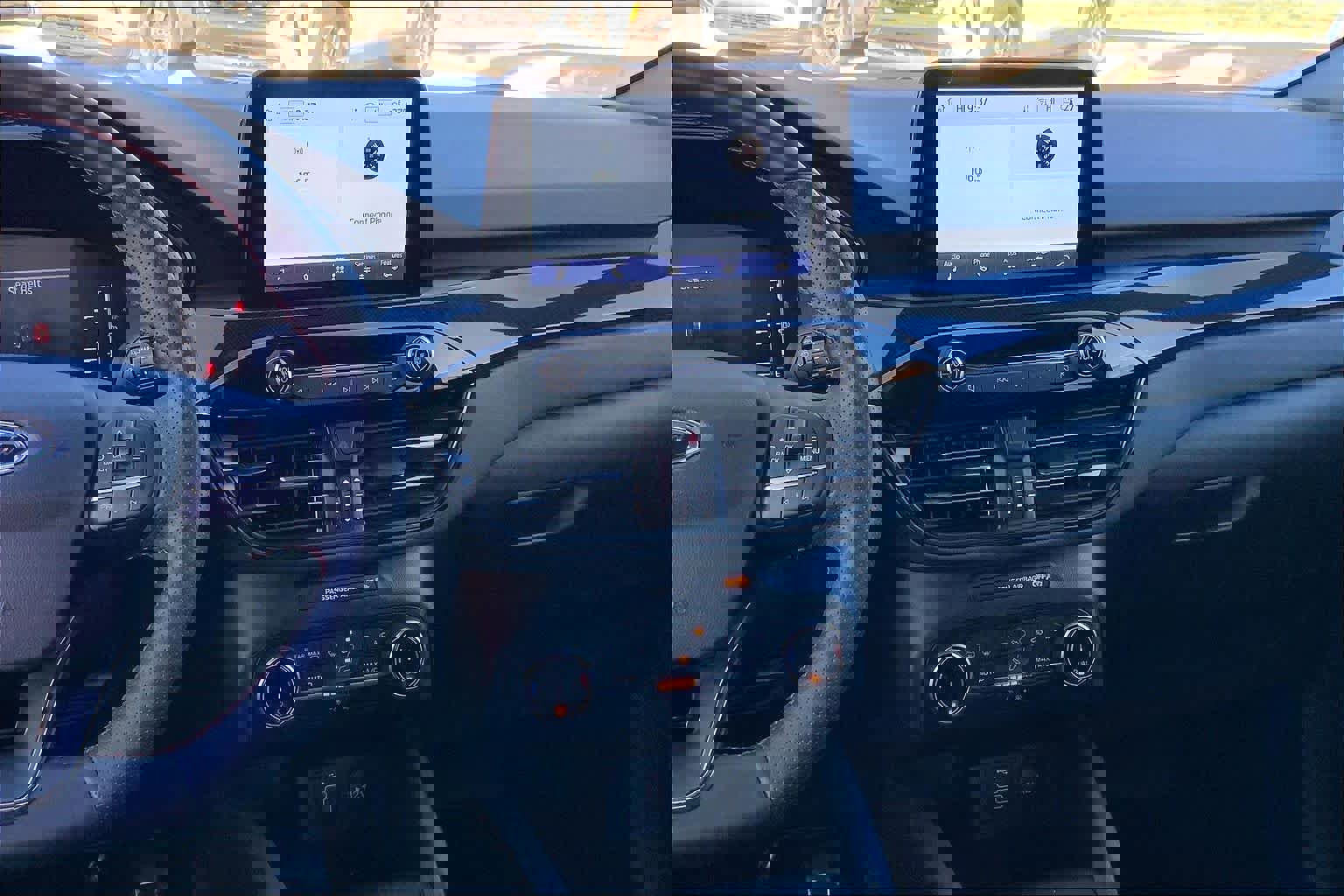 Used 2024 Ford Escape ST-Line image 7