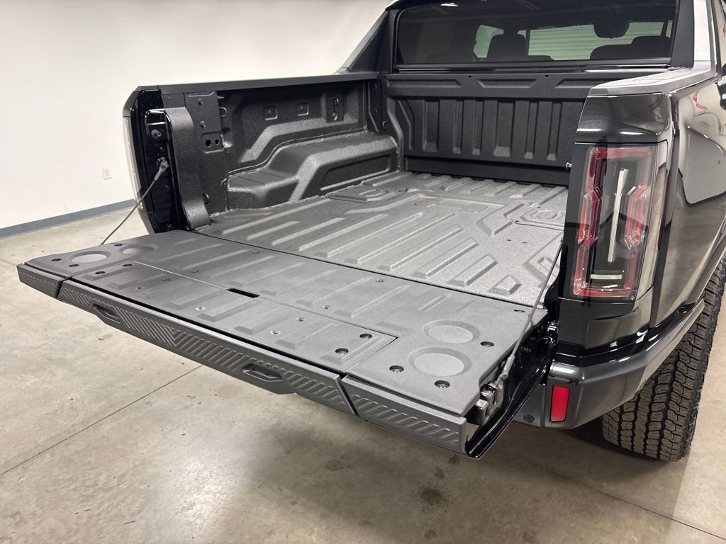 New 2026 GMC Hummer EV 4x4 Crew Cab image 18