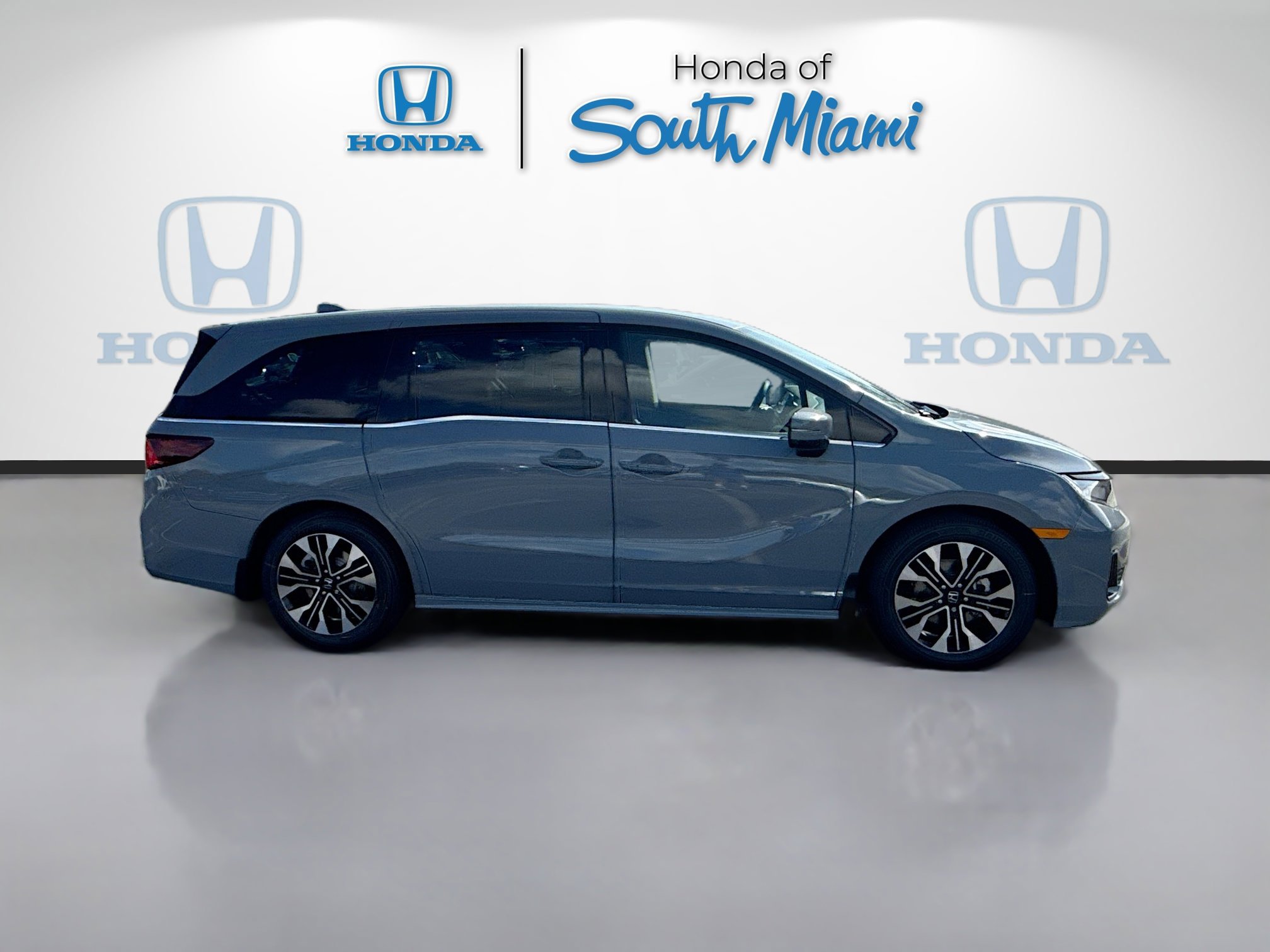 New 2026 Honda Odyssey Elite image 8