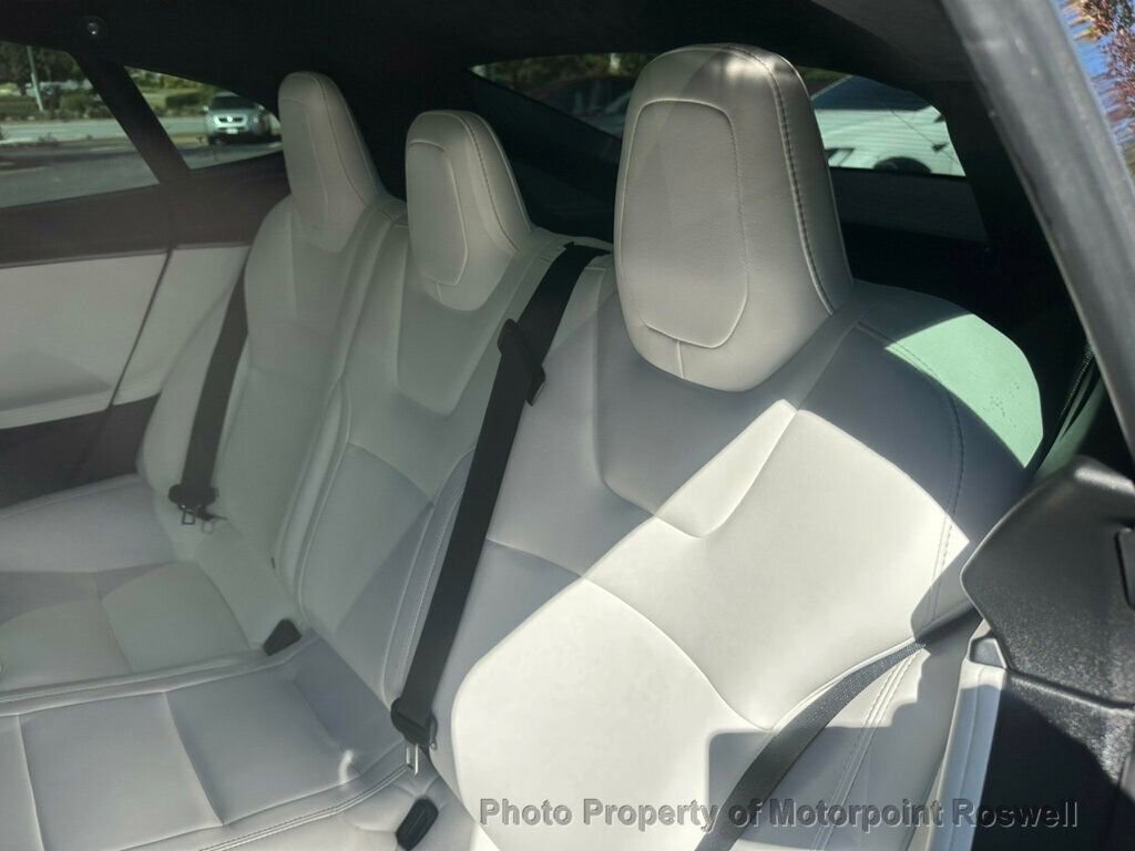 Used 2019 Tesla Model S Long Range image 22