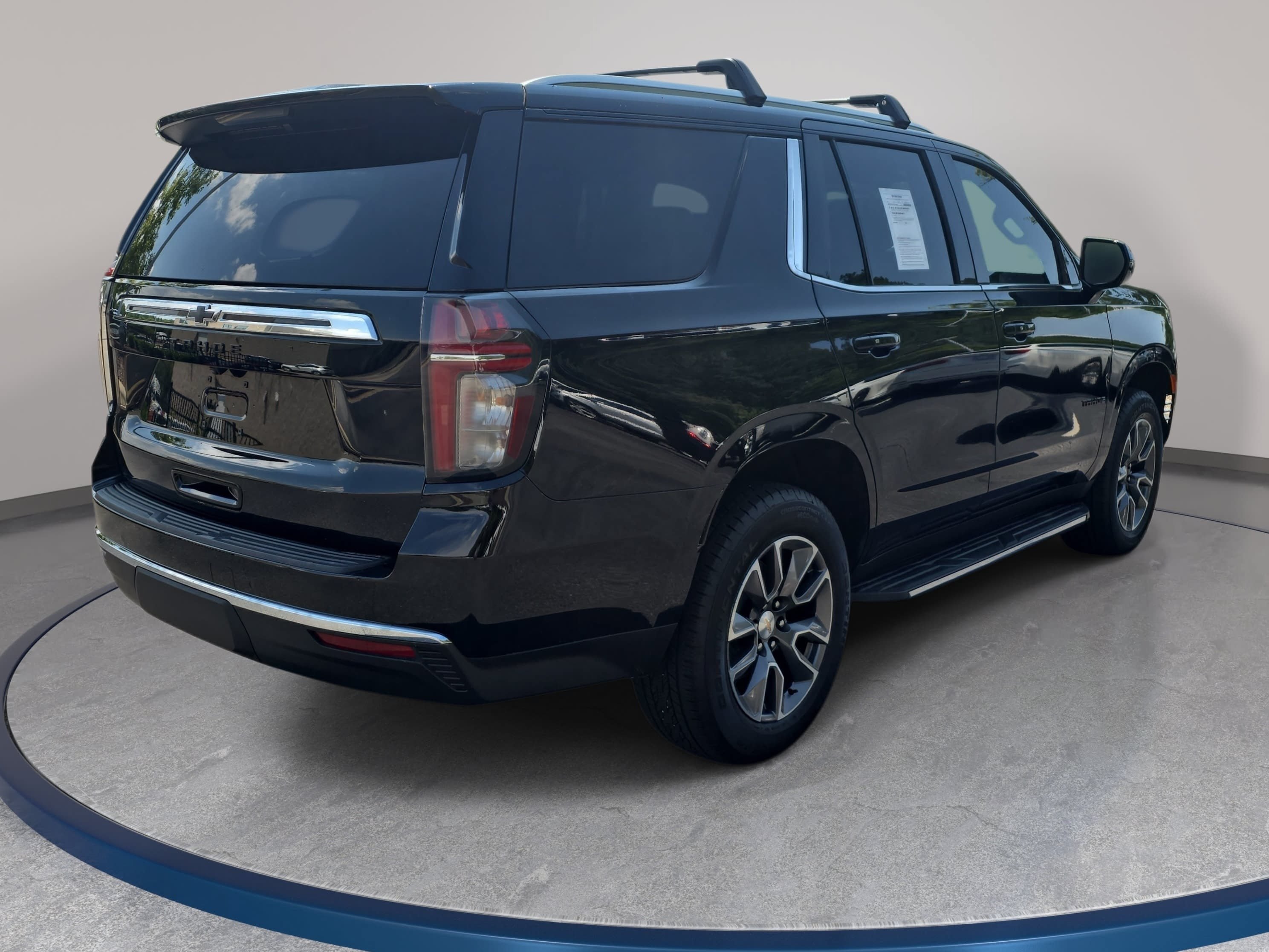 Used 2024 Chevrolet Tahoe LS w/ Driver Alert Package AWD/4WD image 5