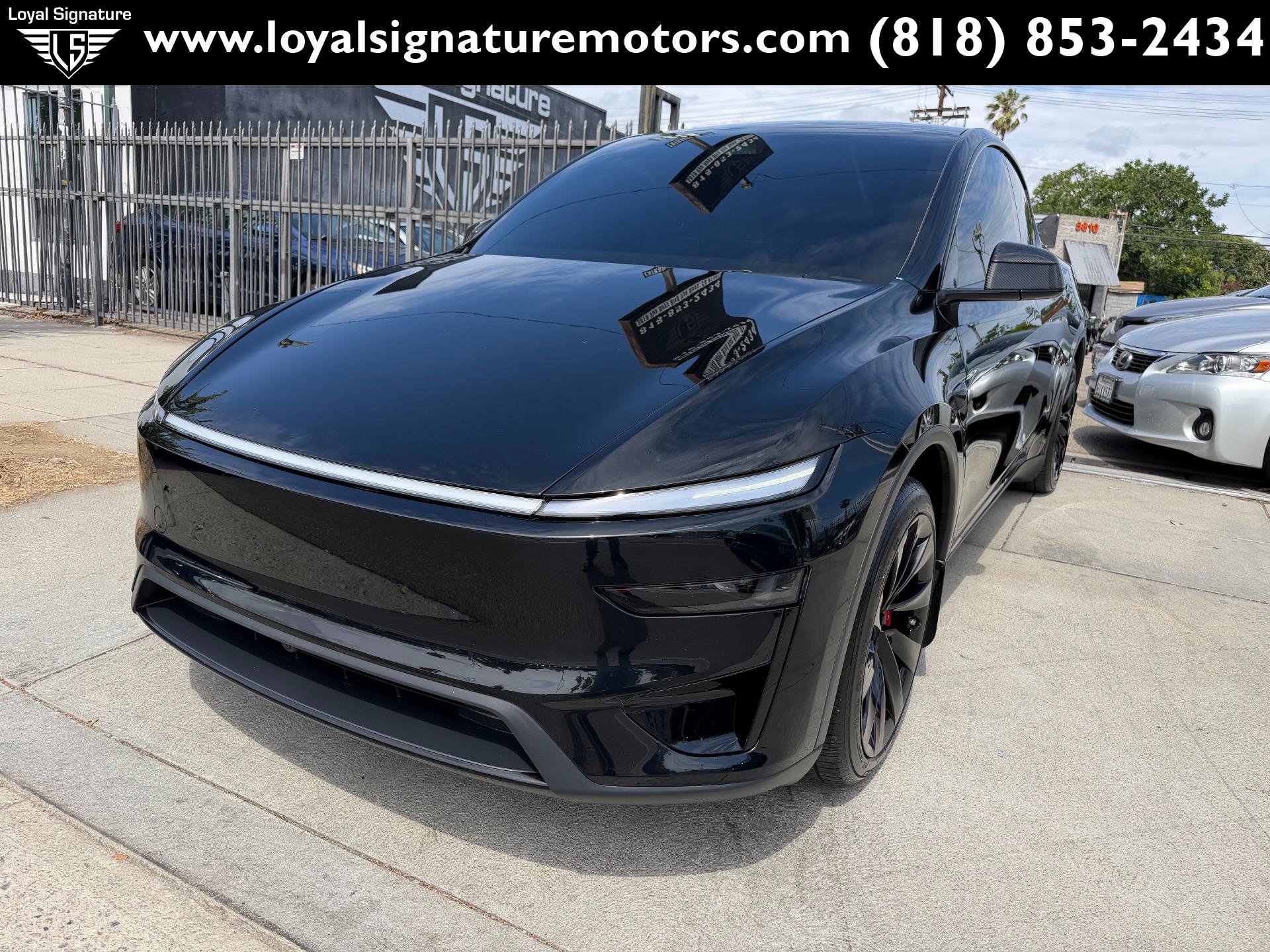 Used 2026 Tesla Model Y Long Range AWD/4WD image 3
