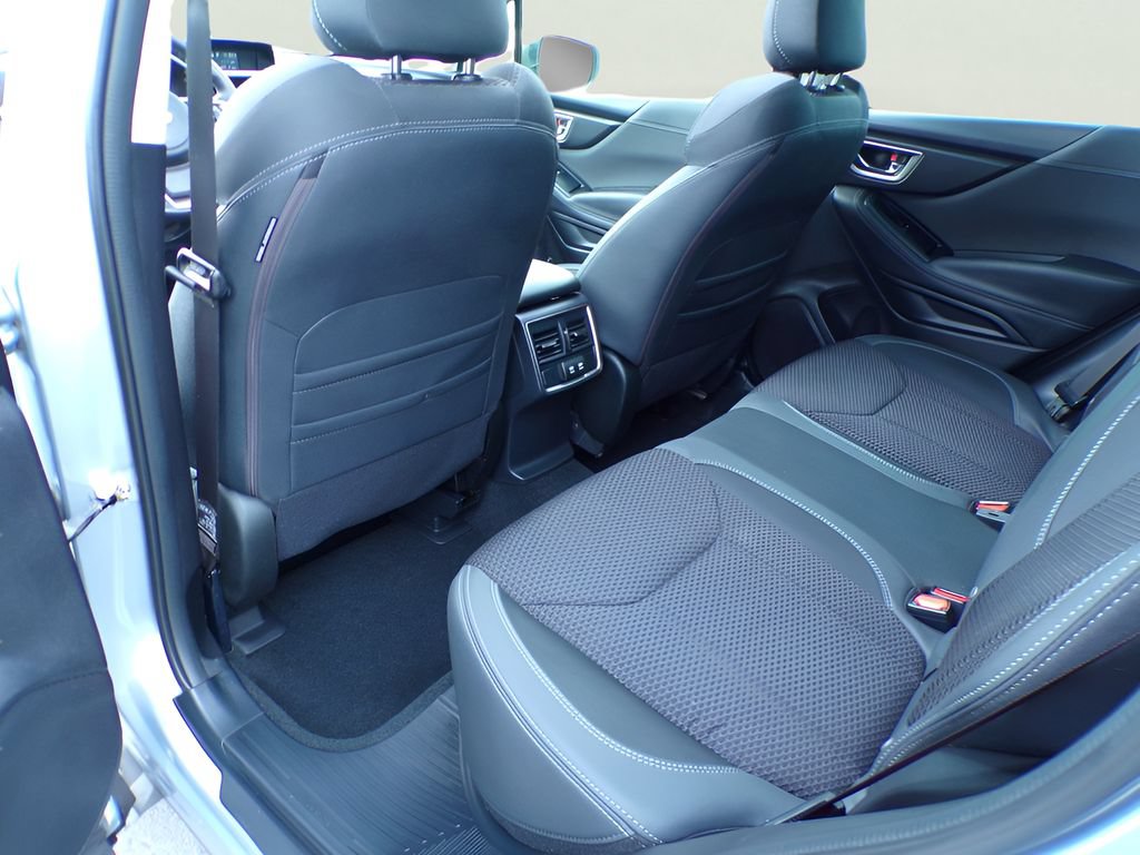 Certified 2023 Subaru Forester Premium AWD/4WD image 18