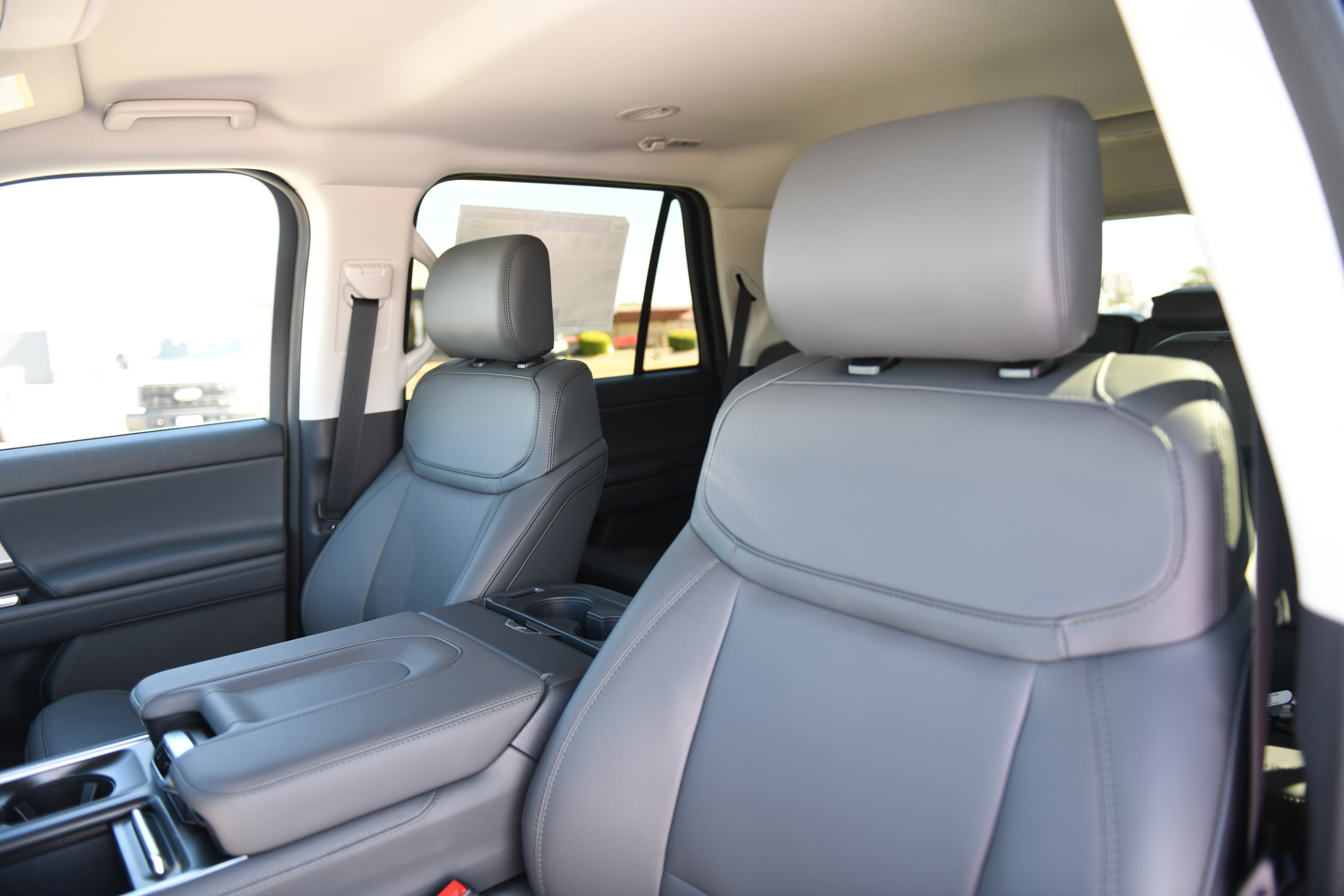 New 2026 Ford Expedition Active image 19