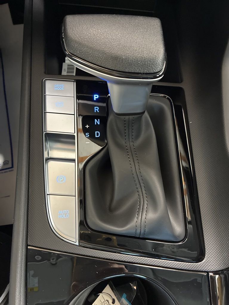 New 2026 Hyundai Elantra Blue image 19