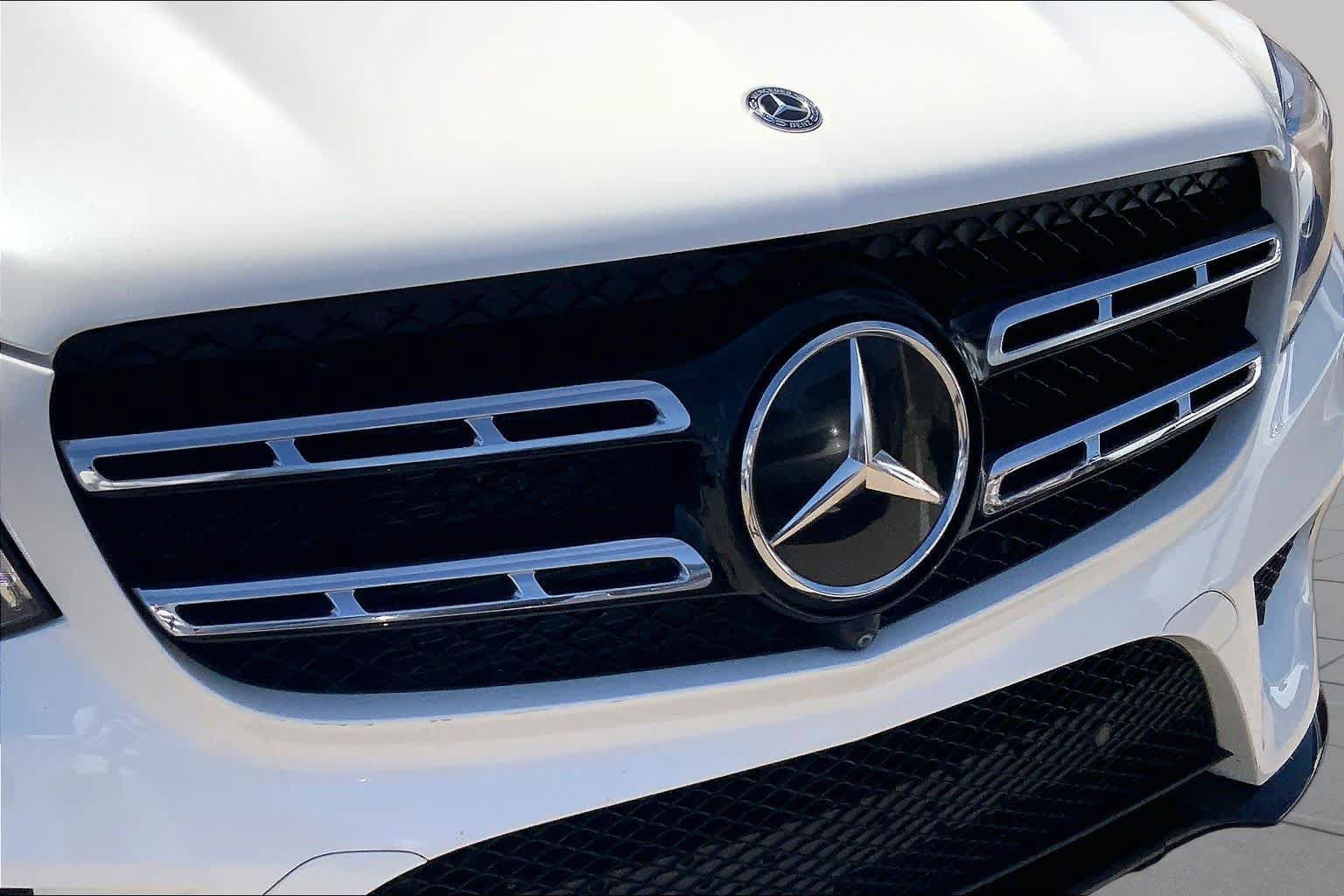 Used 2018 Mercedes-Benz GLS 550 4MATIC image 29
