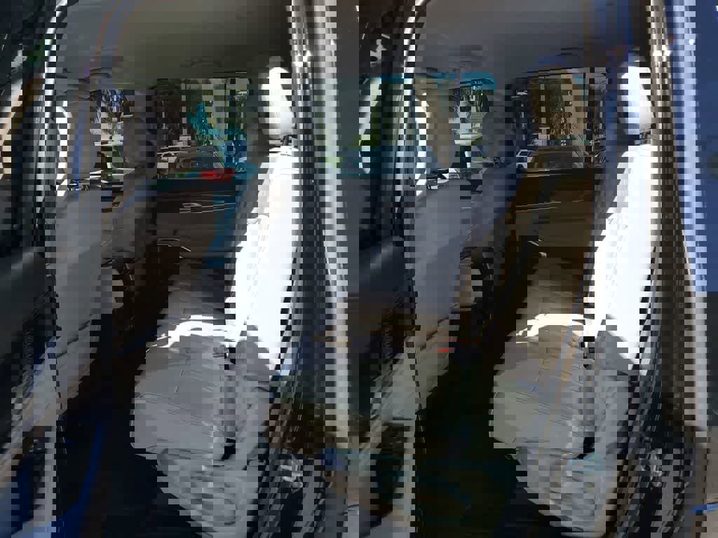 Used 2022 Jeep Wagoneer Series I image 10