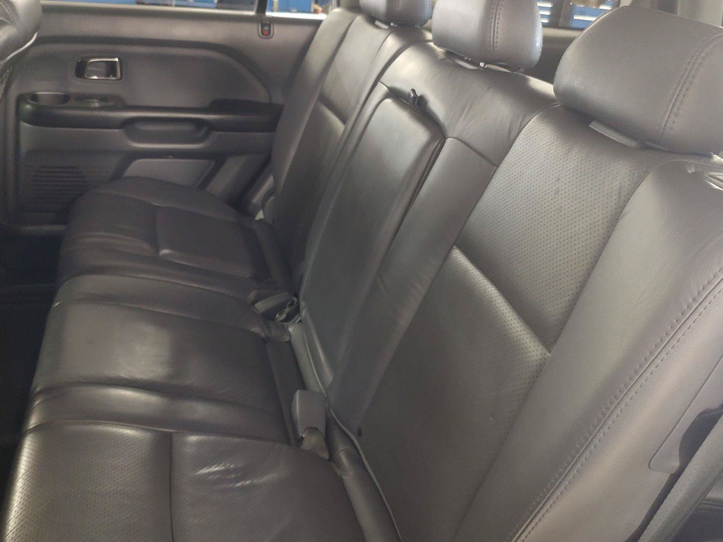 Used 2005 Honda Pilot EX-L image 19