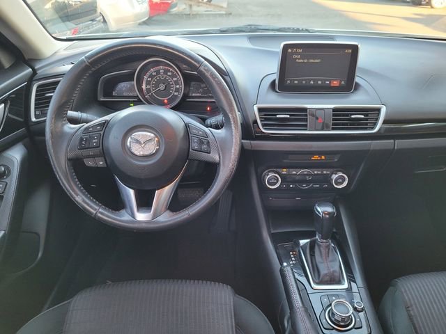 Used 2016 MAZDA MAZDA3 i Touring w/ Popular Equipment Package image 7