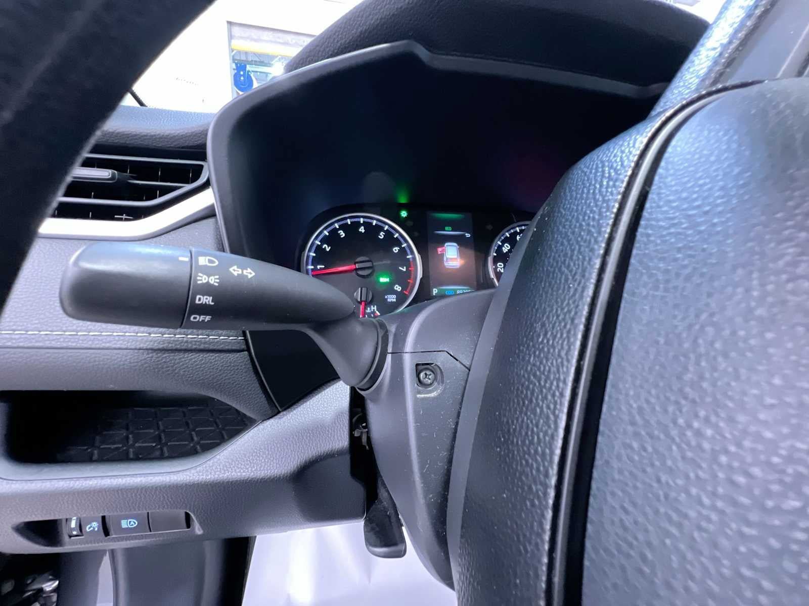 Used 2019 Toyota RAV4 LE w/ Carpet Mat Package FWD image 18
