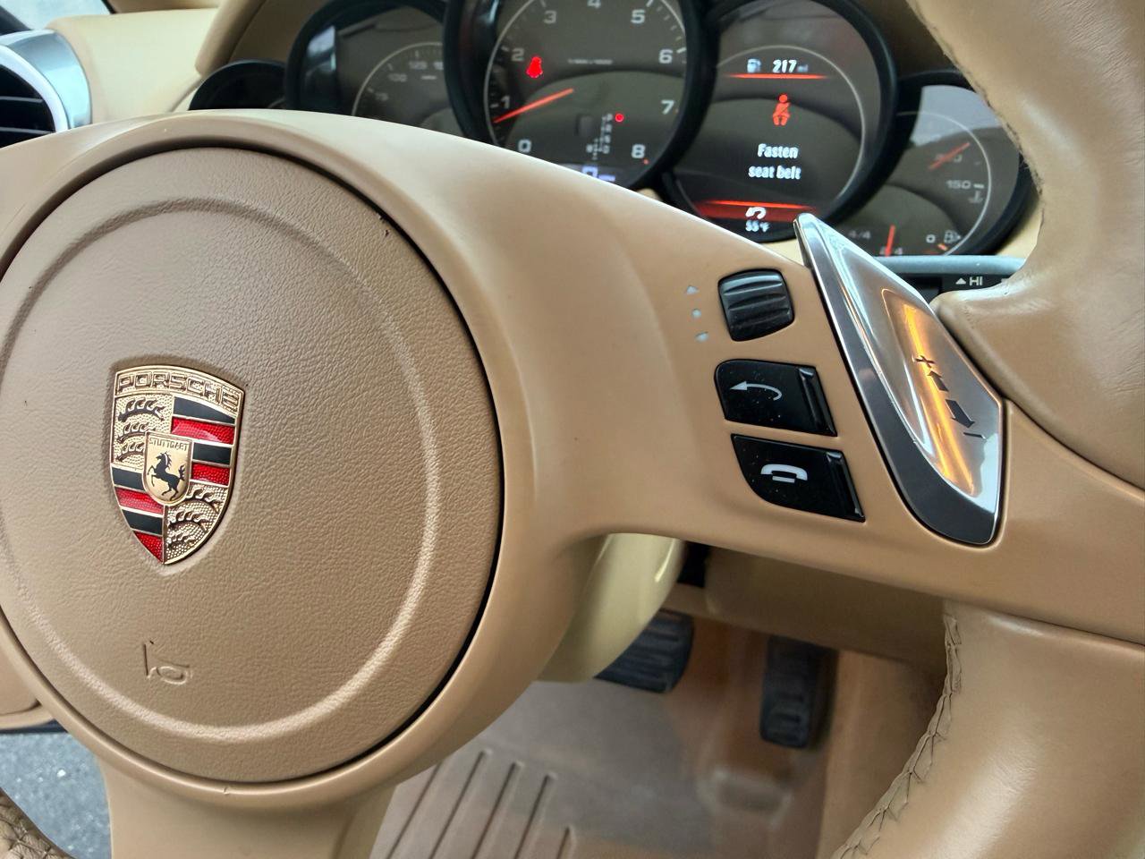 Used 2012 Porsche Cayenne image 38