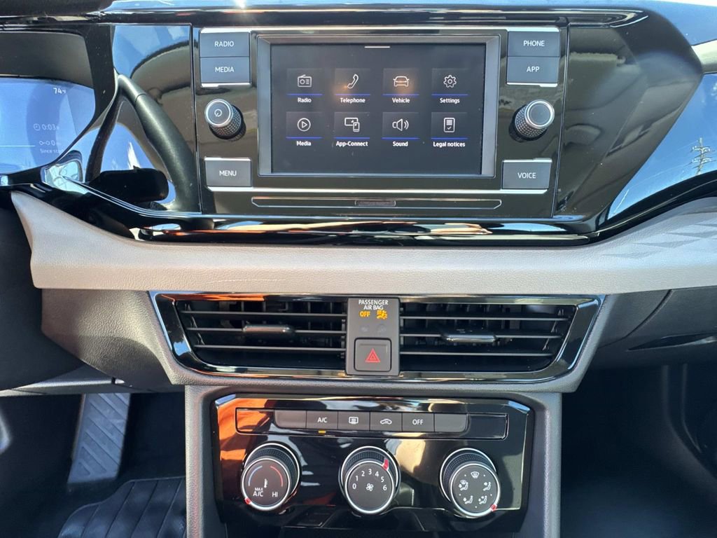 Used 2024 Volkswagen Taos S image 25