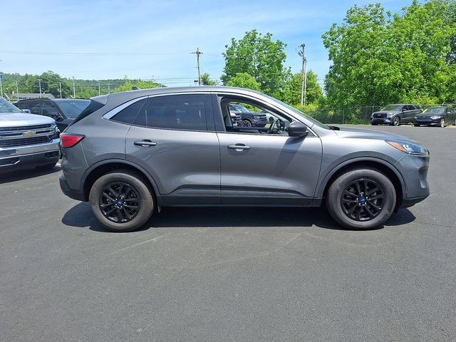 Certified 2022 Ford Escape SE w/ Convenience Package AWD/4WD image 15