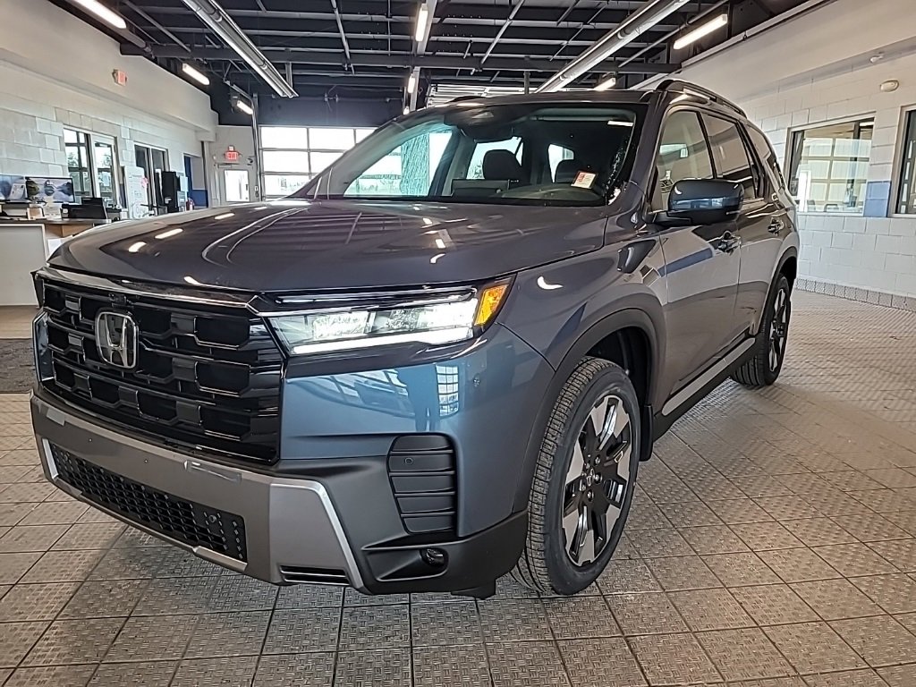 New 2026 Honda Pilot Elite image 2
